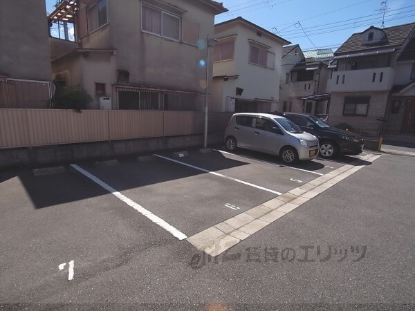 駐車場(駐車場)