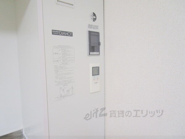設備(給湯器リモコン)