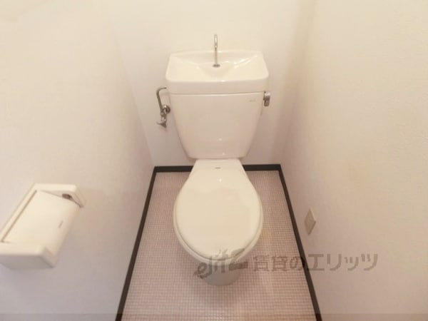 トイレ(トイレ)