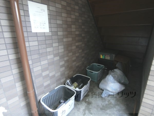 設備(ゴミ置き場)