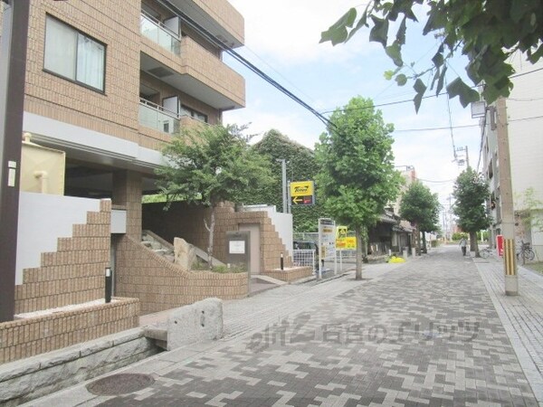 その他(前面道路)