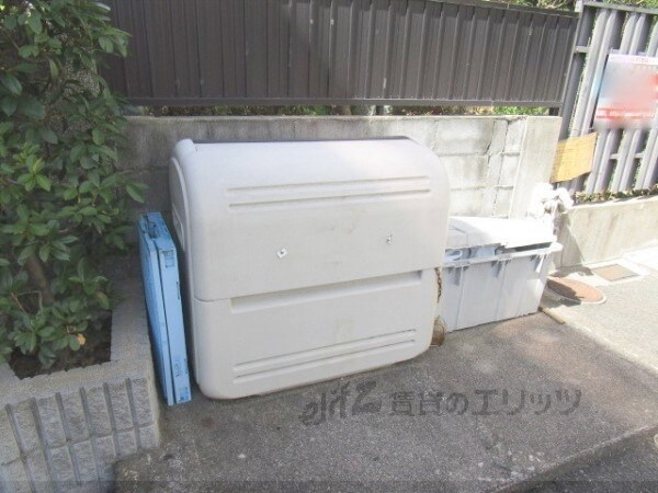 設備(ゴミ置き場)