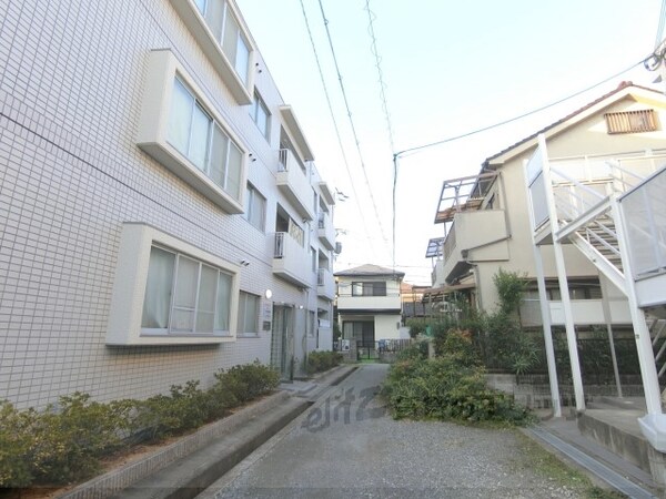 その他(前面道路)