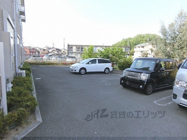 駐車場(駐車場)