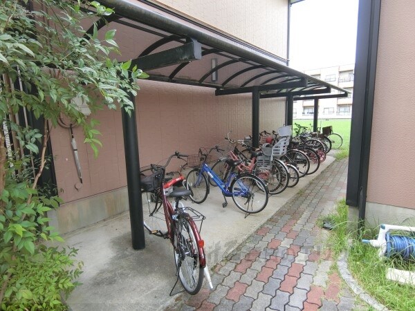 その他(駐輪場)