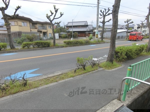 眺望(前面道路)