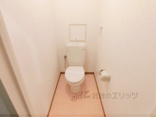 物件内観写真15　(トイレ)