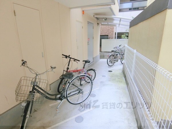 その他(駐輪場)