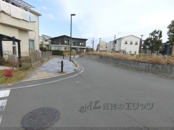 その他(前面道路)
