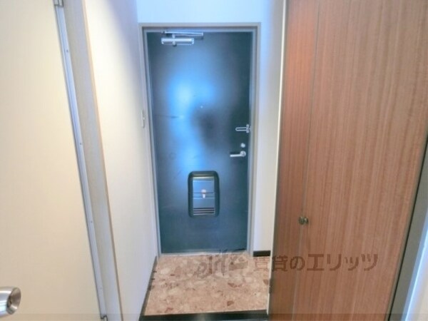 玄関(玄関)
