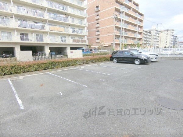 駐車場(駐車場)