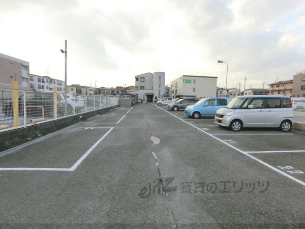 駐車場(駐車場)