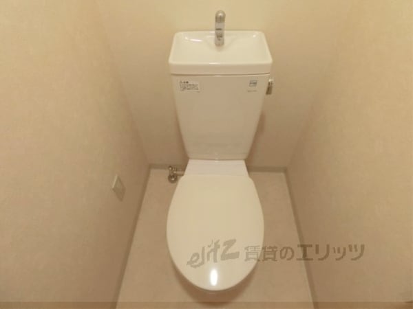 トイレ(トイレ)