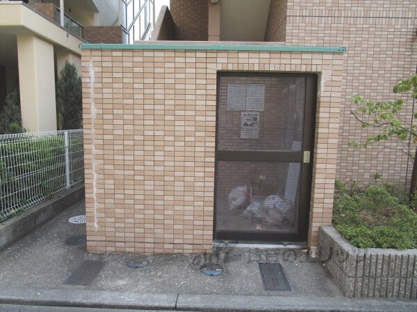 設備(ゴミ置き場)