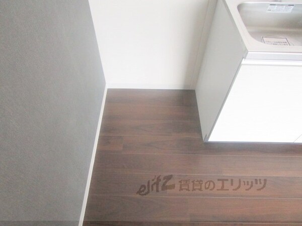 設備(冷蔵庫置場)