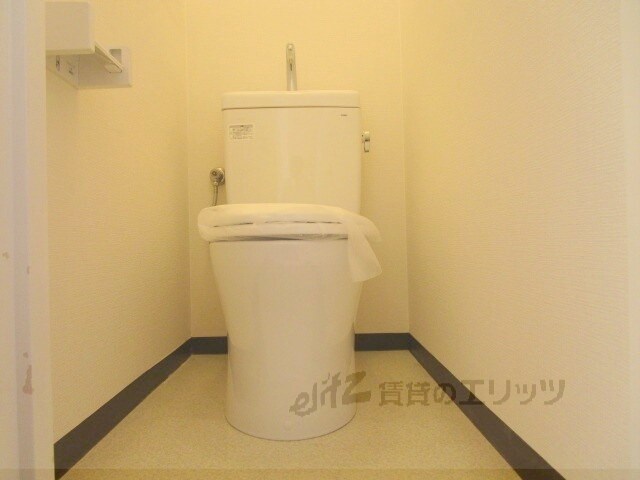 物件内観写真11　(トイレ)