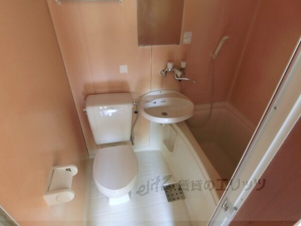 バス／シャワールーム等(ユニットバス)