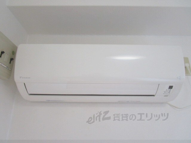 物件内観写真12　(エアコン)