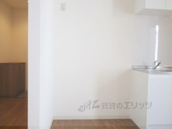 設備(冷蔵庫置場)