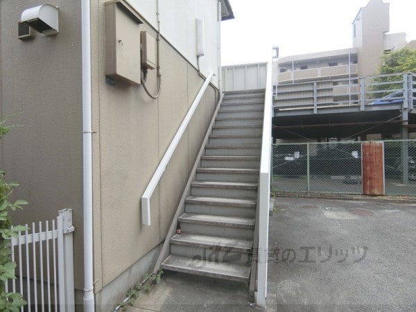 エントランス(階段)