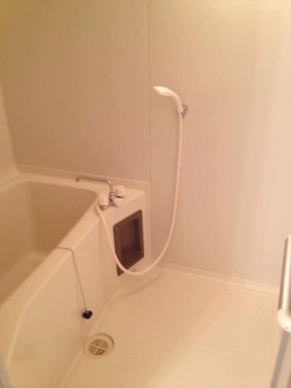 バス／シャワールーム等(風呂)