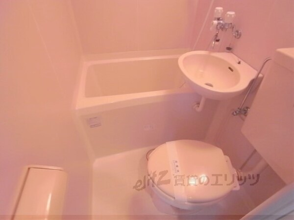 バス／シャワールーム等(ユニットバス)