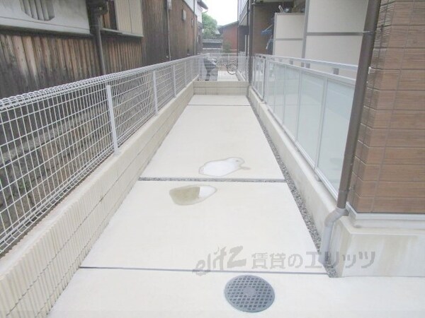 エントランス(駐輪場)