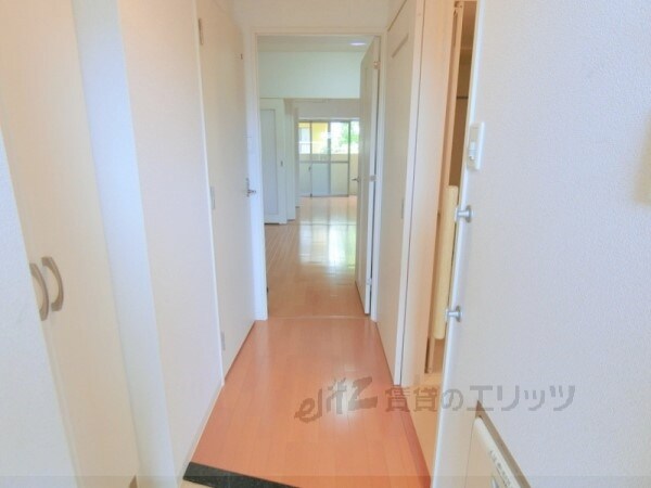 物件内観写真22　(廊下)