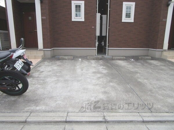 駐車場(駐車場)