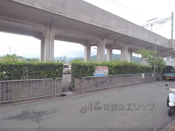 その他(前面道路)