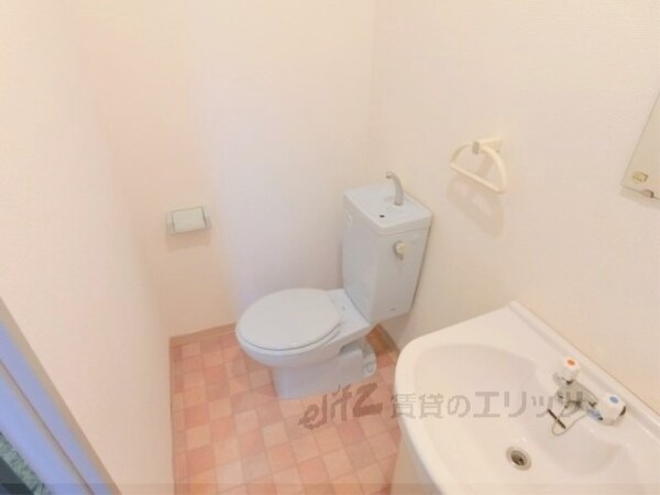 トイレ(トイレ)