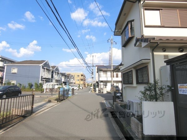 その他(前面道路)