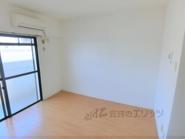 リビング・居室(洋室)