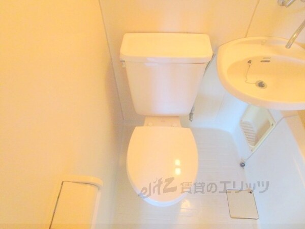 トイレ(トイレ)