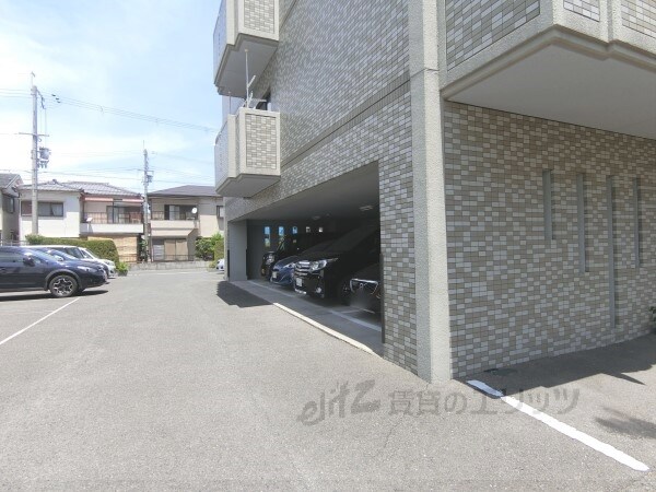 駐車場(駐車場)