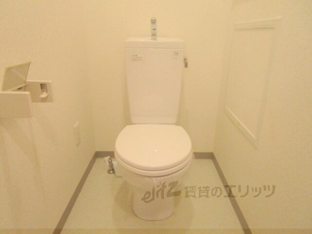 物件内観写真11　(トイレ)