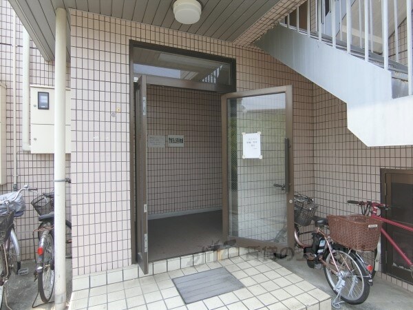 エントランス(エントランス)