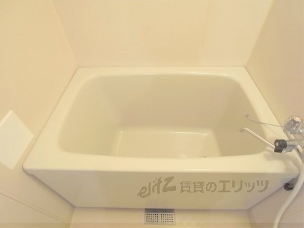 バス／シャワールーム等(風呂)