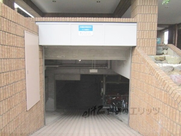 駐車場(駐車場)