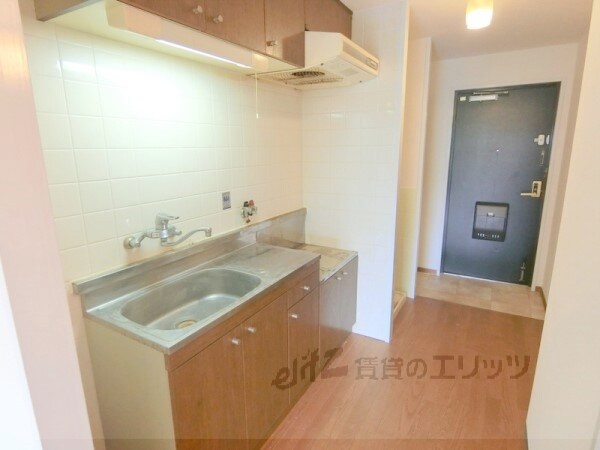 物件内観写真2　(キッチン)