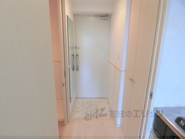 物件内観写真25　(玄関)
