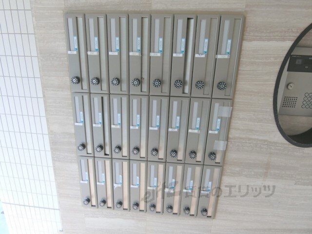 物件内観写真5　(集合ポスト)