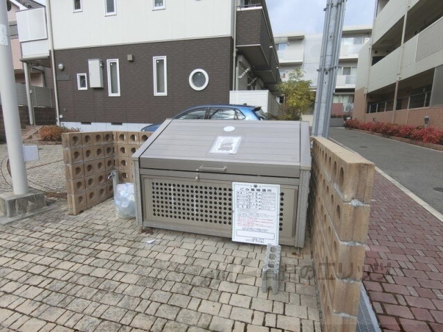 物件内観写真9　(ゴミ置き場)