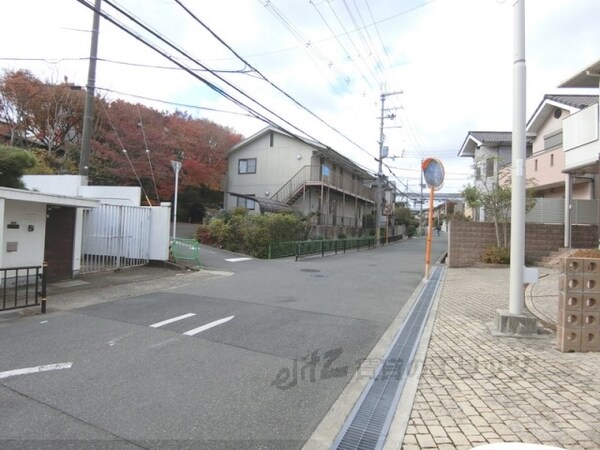 その他(前面道路)