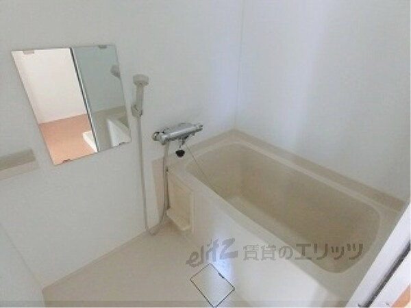 バス／シャワールーム等(風呂)