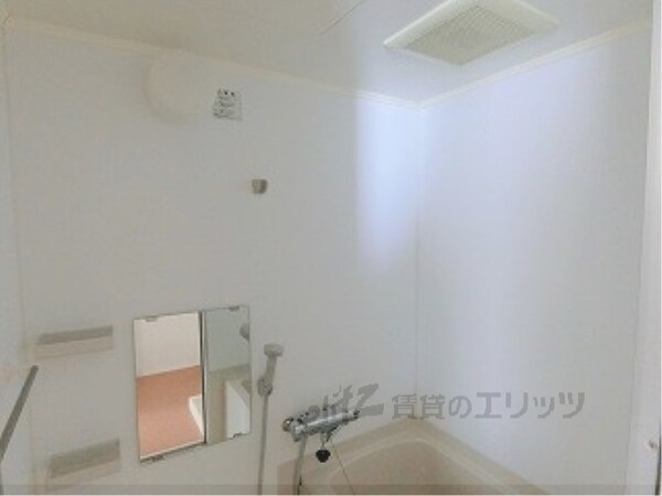 バス／シャワールーム等(風呂)