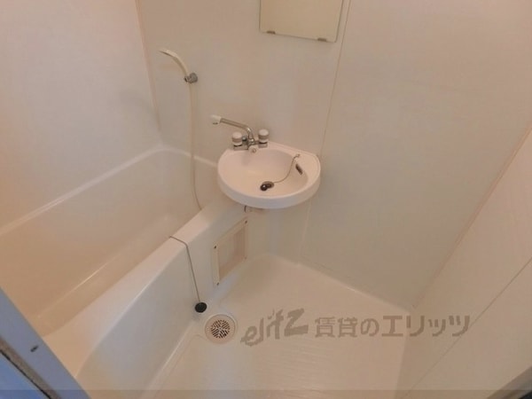 バス／シャワールーム等(風呂)