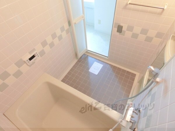 バス／シャワールーム等(風呂)