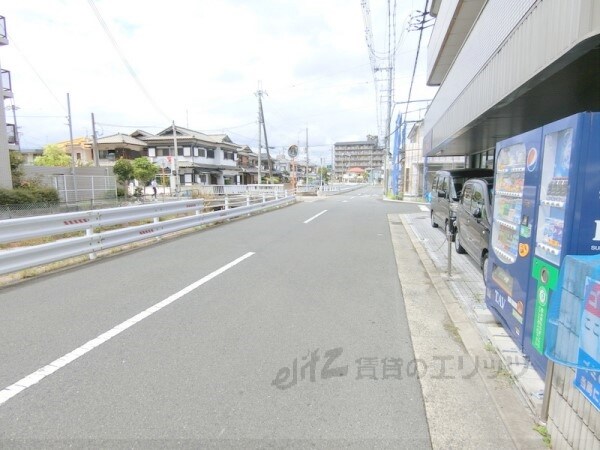 眺望(前面道路)