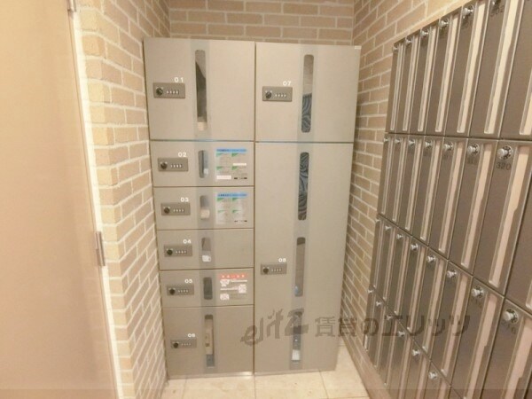 設備(宅配ボックス)